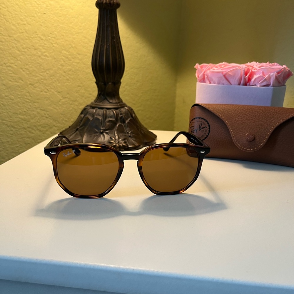 Ray-Ban Brown Sunglasses with Amber Lenses
